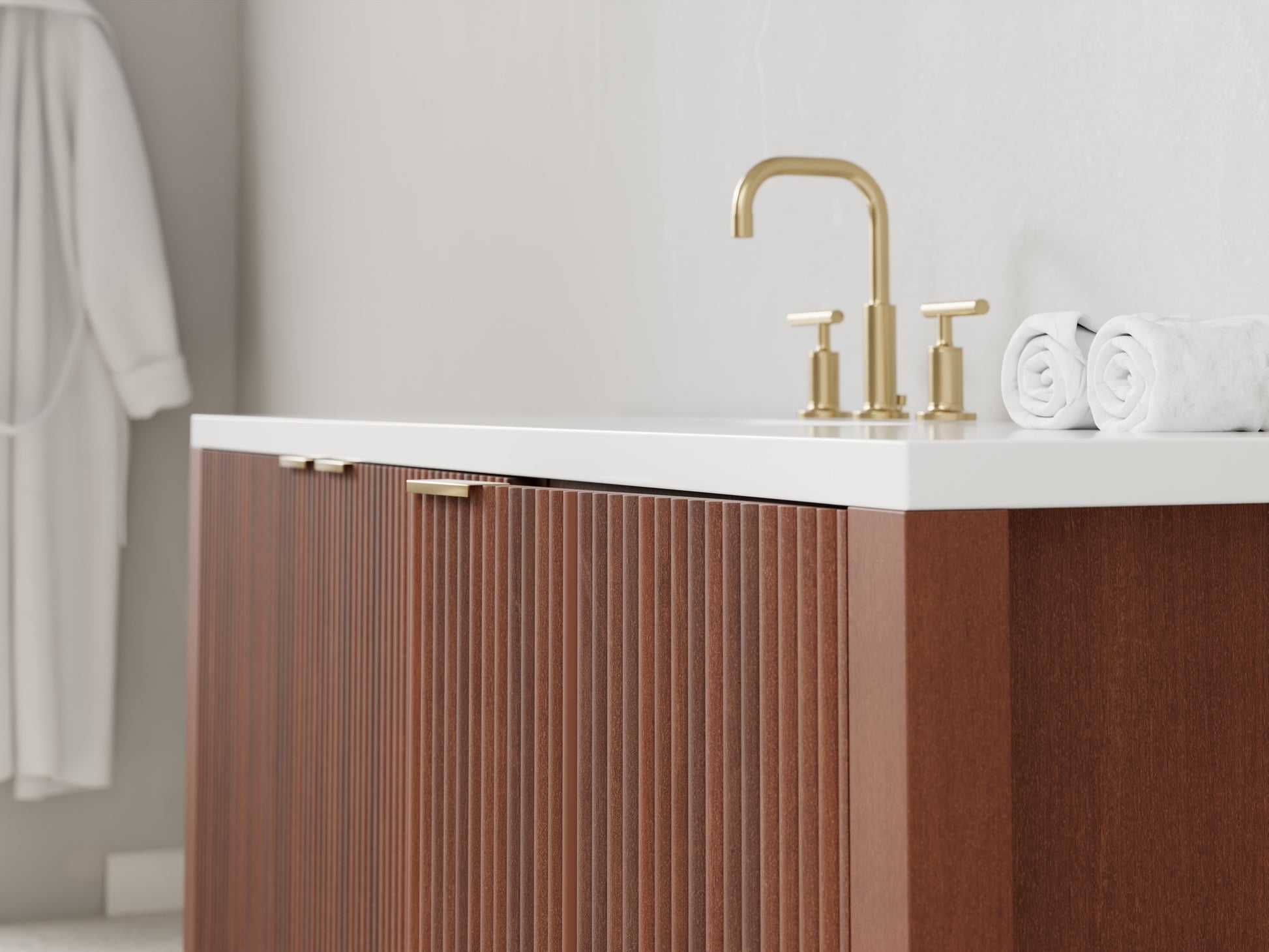 reeded - mahogany - closeup